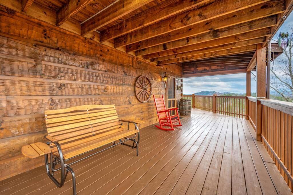 Over The Mountain - Smoky Mountain View Cabin Сивиървил Екстериор снимка